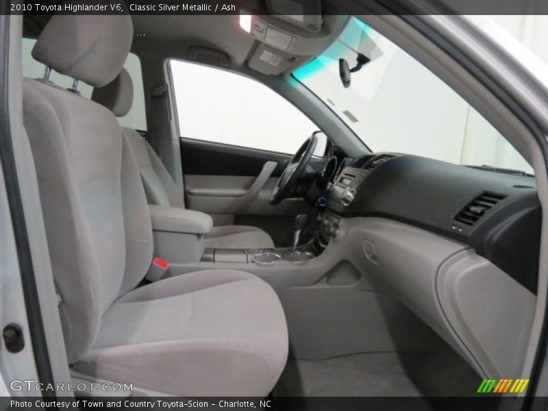 Classic Silver Metallic / Ash 2010 Toyota Highlander V6