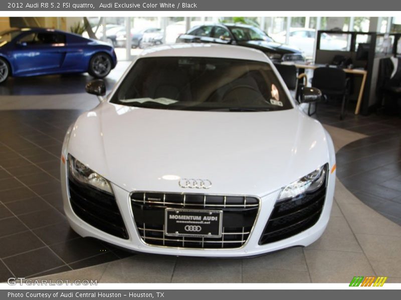 Audi Exclusive Color White / Black 2012 Audi R8 5.2 FSI quattro