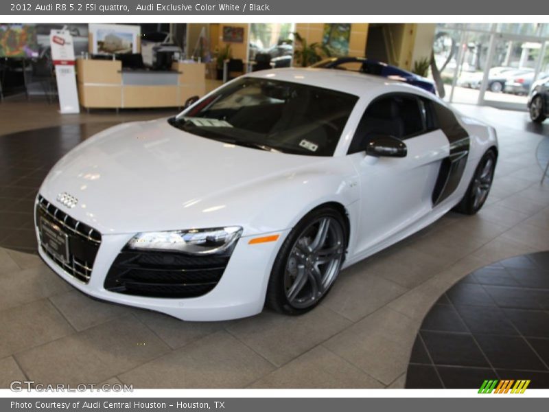 Audi Exclusive Color White / Black 2012 Audi R8 5.2 FSI quattro