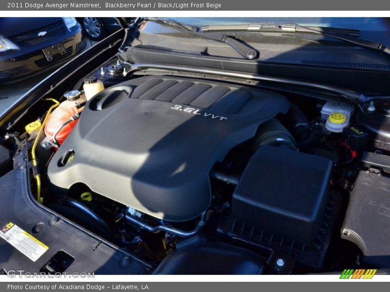 Blackberry Pearl / Black/Light Frost Beige 2011 Dodge Avenger Mainstreet