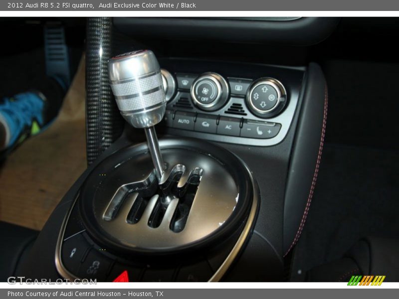  2012 R8 5.2 FSI quattro 6 Speed Manual Shifter