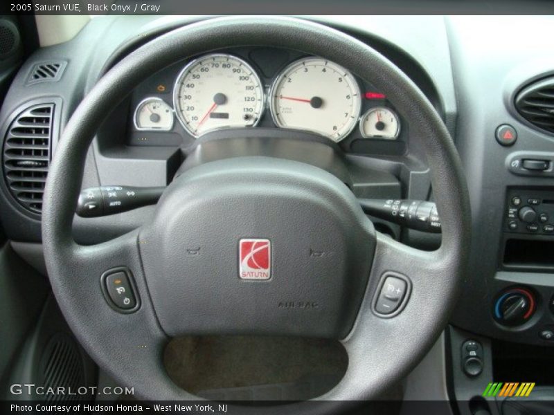 Black Onyx / Gray 2005 Saturn VUE