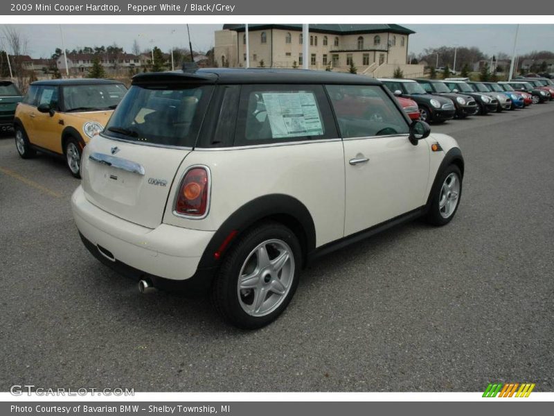 Pepper White / Black/Grey 2009 Mini Cooper Hardtop