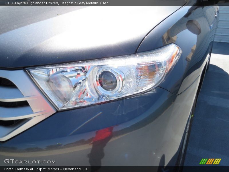Magnetic Gray Metallic / Ash 2013 Toyota Highlander Limited
