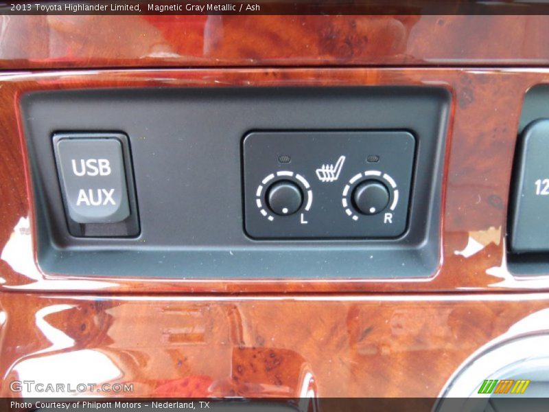 Magnetic Gray Metallic / Ash 2013 Toyota Highlander Limited