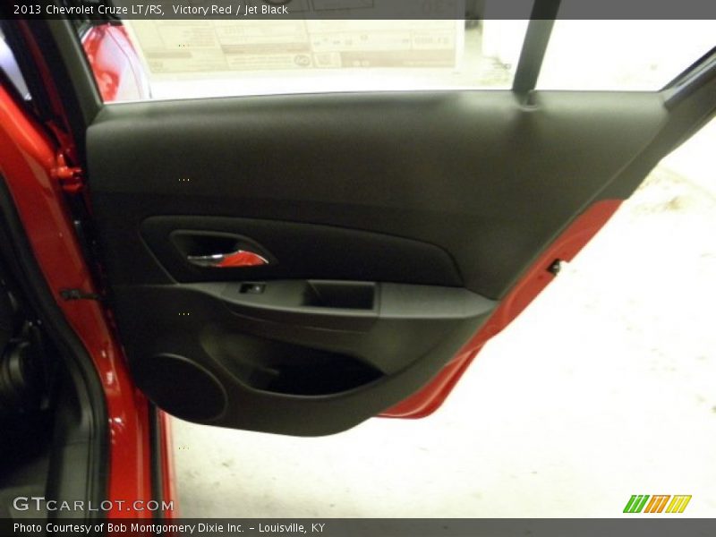 Victory Red / Jet Black 2013 Chevrolet Cruze LT/RS