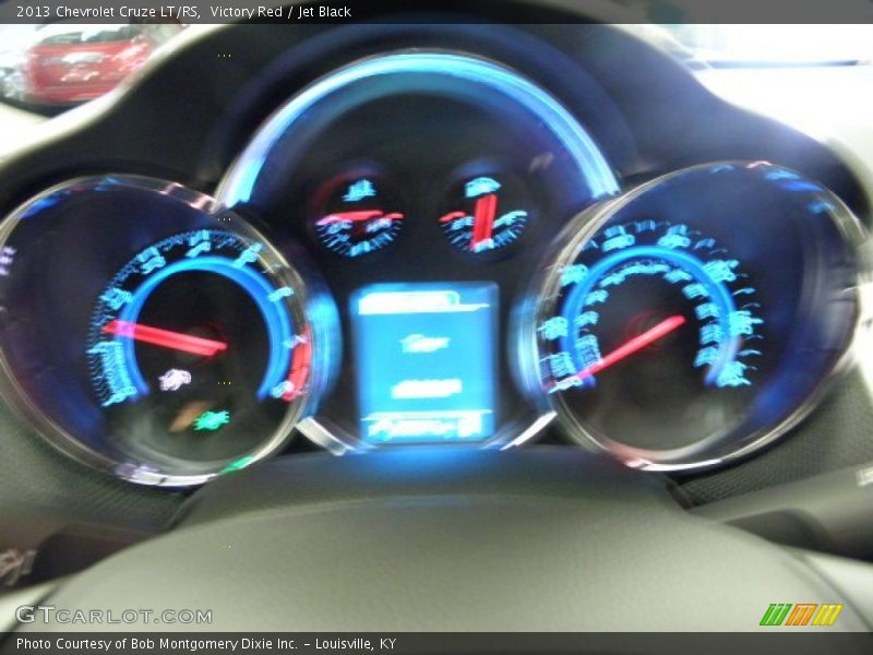 Victory Red / Jet Black 2013 Chevrolet Cruze LT/RS