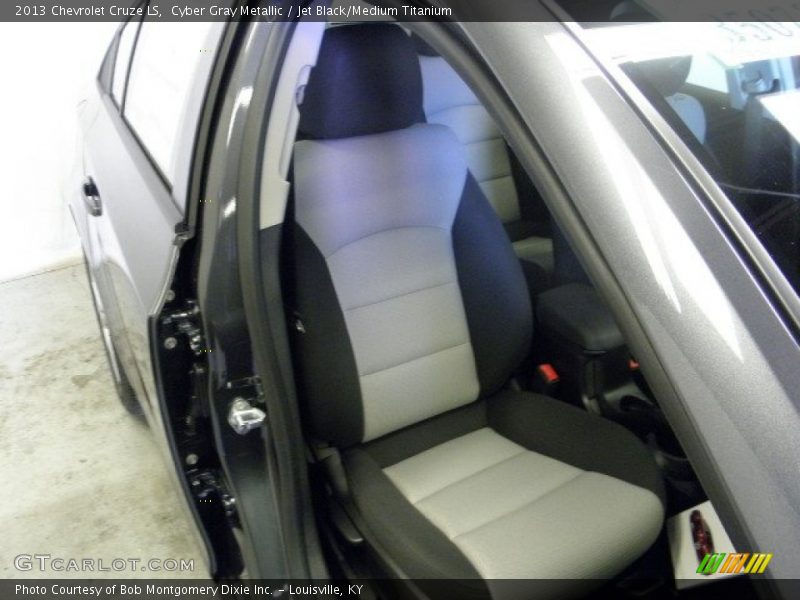 Cyber Gray Metallic / Jet Black/Medium Titanium 2013 Chevrolet Cruze LS