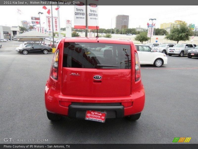 Molten Red / Black Soul Logo Cloth 2011 Kia Soul +
