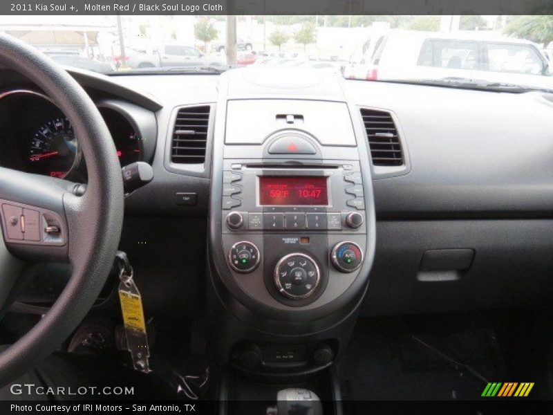 Molten Red / Black Soul Logo Cloth 2011 Kia Soul +