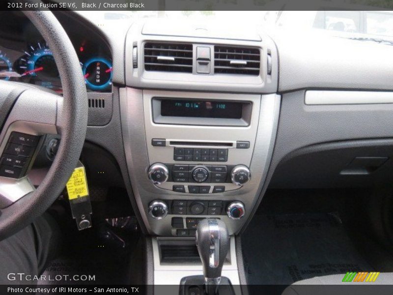 Black / Charcoal Black 2012 Ford Fusion SE V6