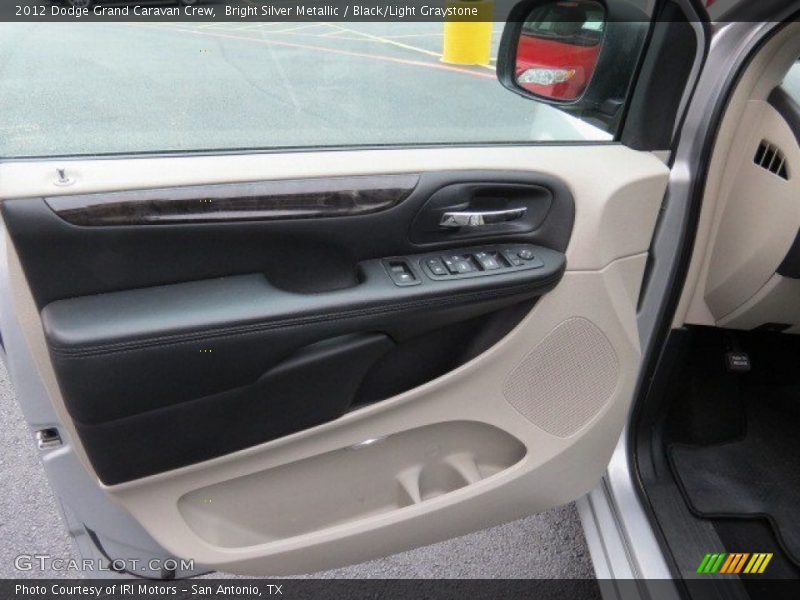 Bright Silver Metallic / Black/Light Graystone 2012 Dodge Grand Caravan Crew