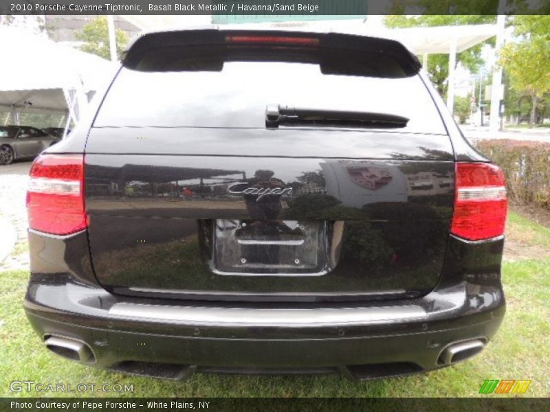 Basalt Black Metallic / Havanna/Sand Beige 2010 Porsche Cayenne Tiptronic