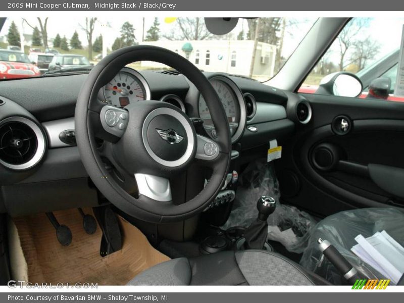 Midnight Black / Black/Grey 2009 Mini Cooper Clubman