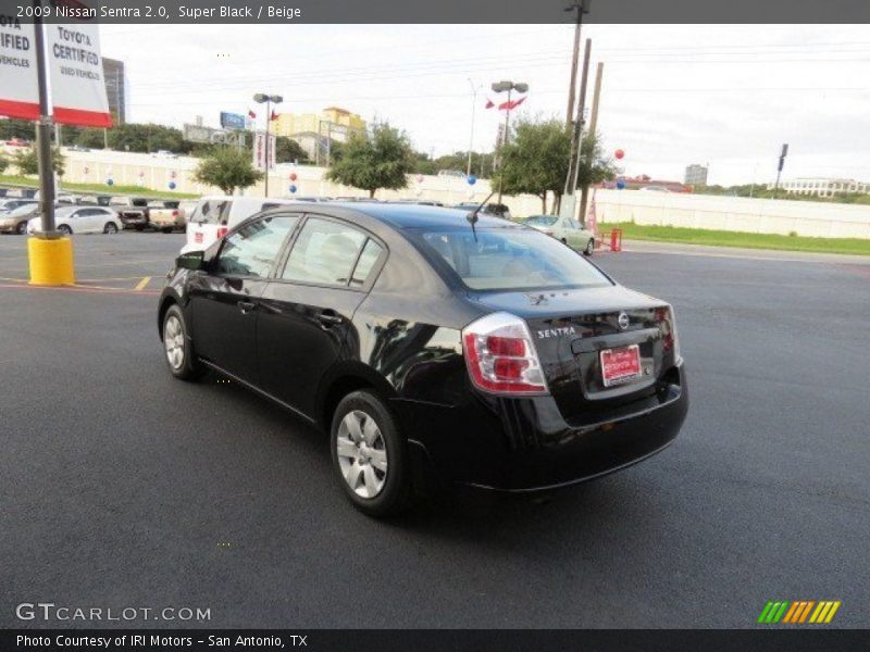 Super Black / Beige 2009 Nissan Sentra 2.0