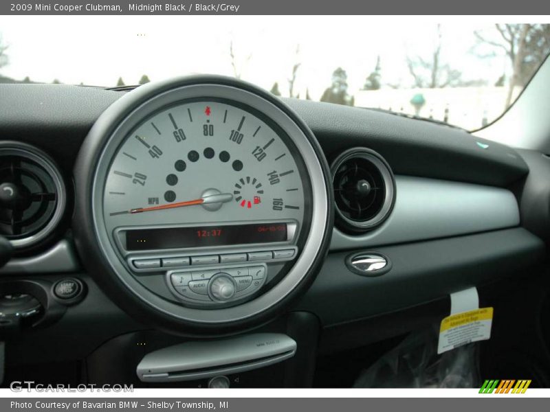 Midnight Black / Black/Grey 2009 Mini Cooper Clubman