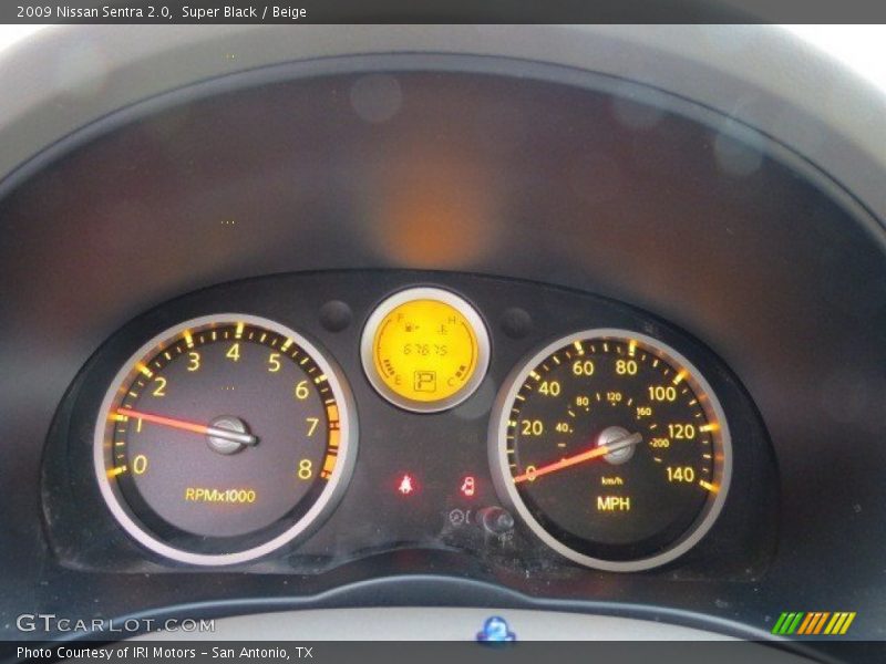Super Black / Beige 2009 Nissan Sentra 2.0