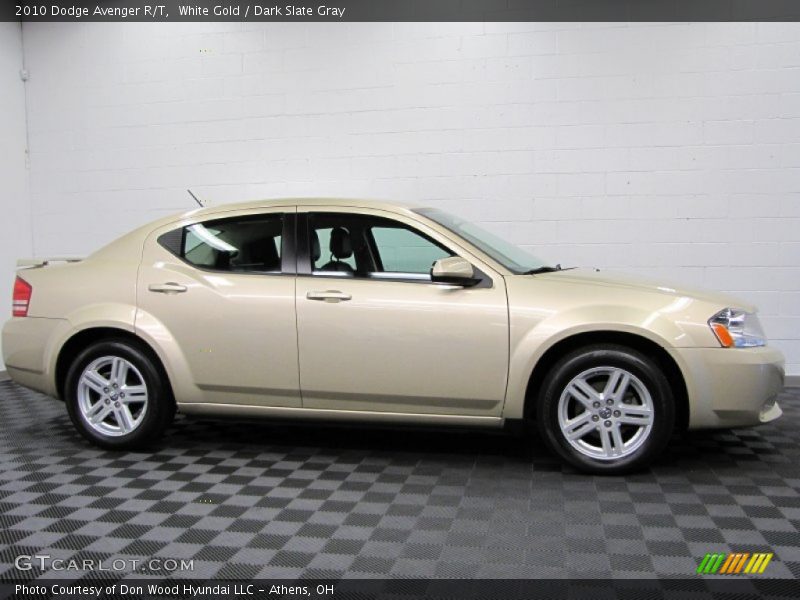 White Gold / Dark Slate Gray 2010 Dodge Avenger R/T