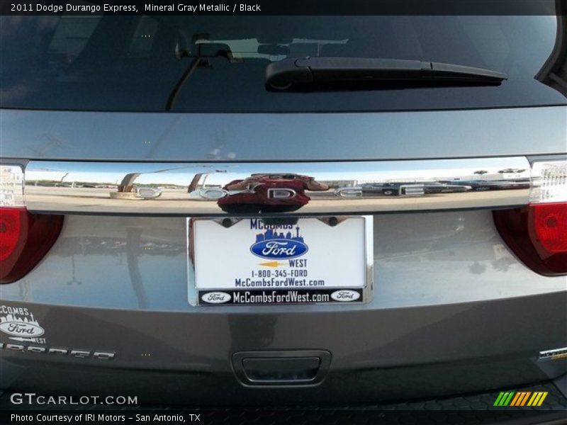 Mineral Gray Metallic / Black 2011 Dodge Durango Express
