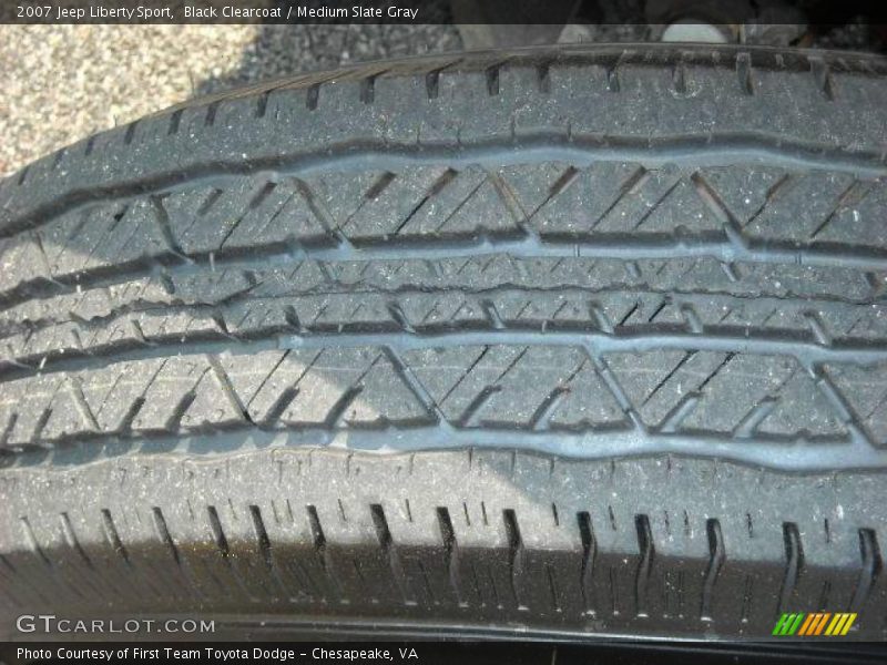 Black Clearcoat / Medium Slate Gray 2007 Jeep Liberty Sport
