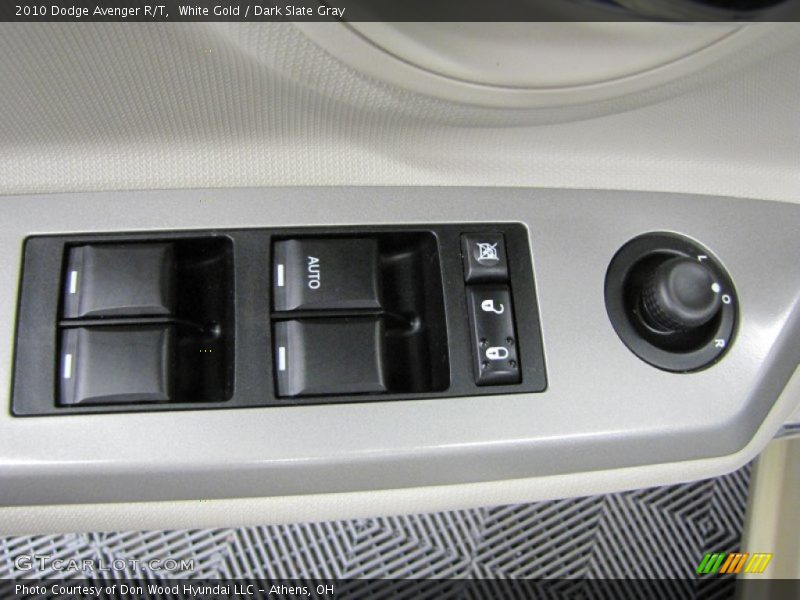 White Gold / Dark Slate Gray 2010 Dodge Avenger R/T