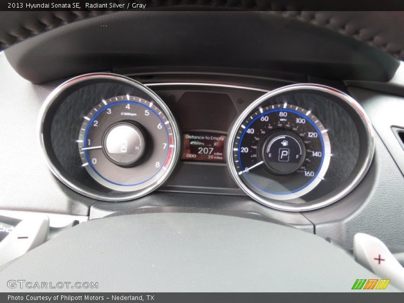 Radiant Silver / Gray 2013 Hyundai Sonata SE