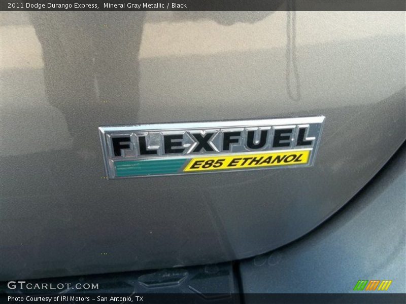 Mineral Gray Metallic / Black 2011 Dodge Durango Express