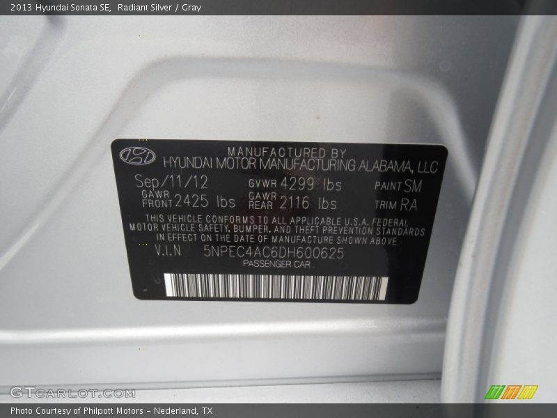 Radiant Silver / Gray 2013 Hyundai Sonata SE