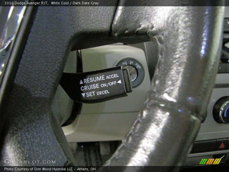 White Gold / Dark Slate Gray 2010 Dodge Avenger R/T