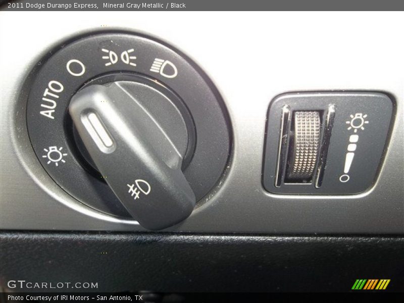 Mineral Gray Metallic / Black 2011 Dodge Durango Express