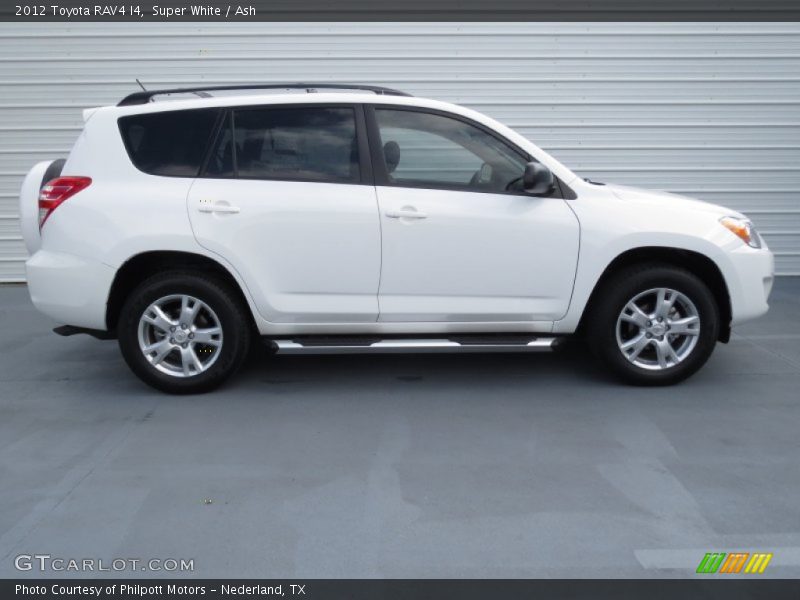 Super White / Ash 2012 Toyota RAV4 I4