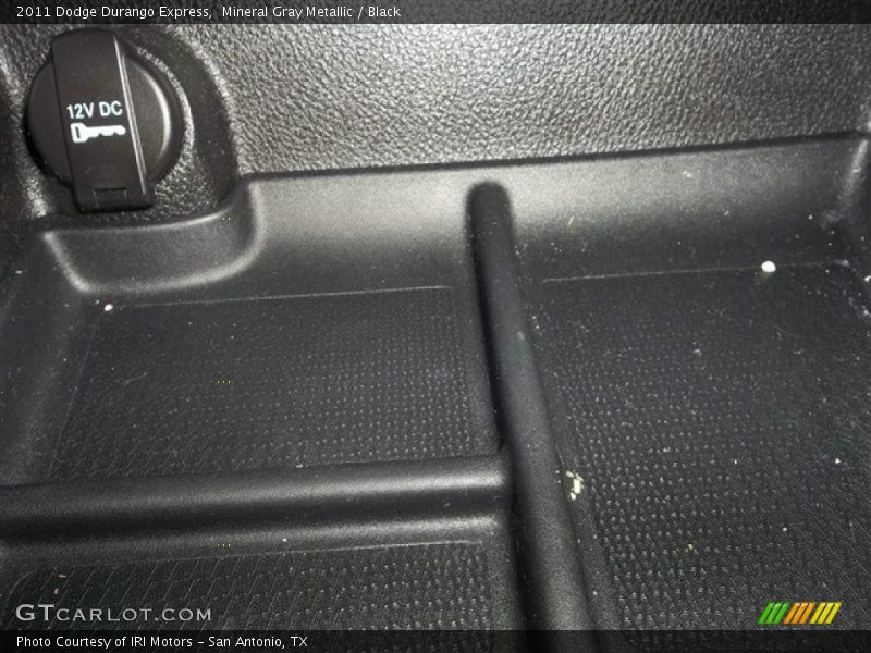 Mineral Gray Metallic / Black 2011 Dodge Durango Express