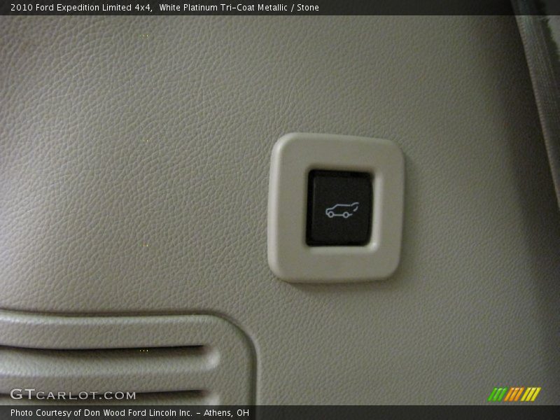 White Platinum Tri-Coat Metallic / Stone 2010 Ford Expedition Limited 4x4