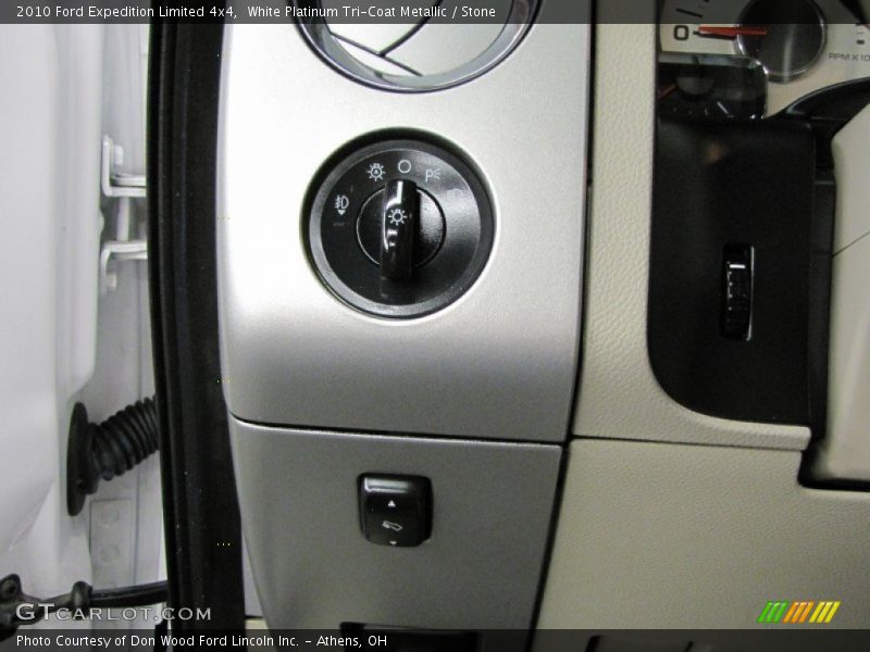White Platinum Tri-Coat Metallic / Stone 2010 Ford Expedition Limited 4x4