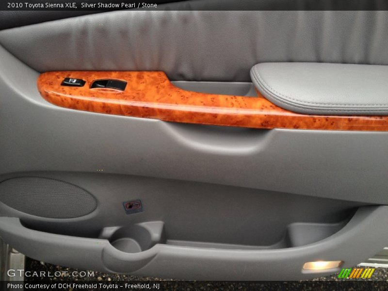 Silver Shadow Pearl / Stone 2010 Toyota Sienna XLE