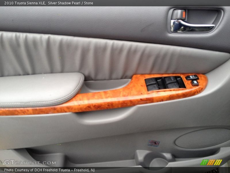 Silver Shadow Pearl / Stone 2010 Toyota Sienna XLE