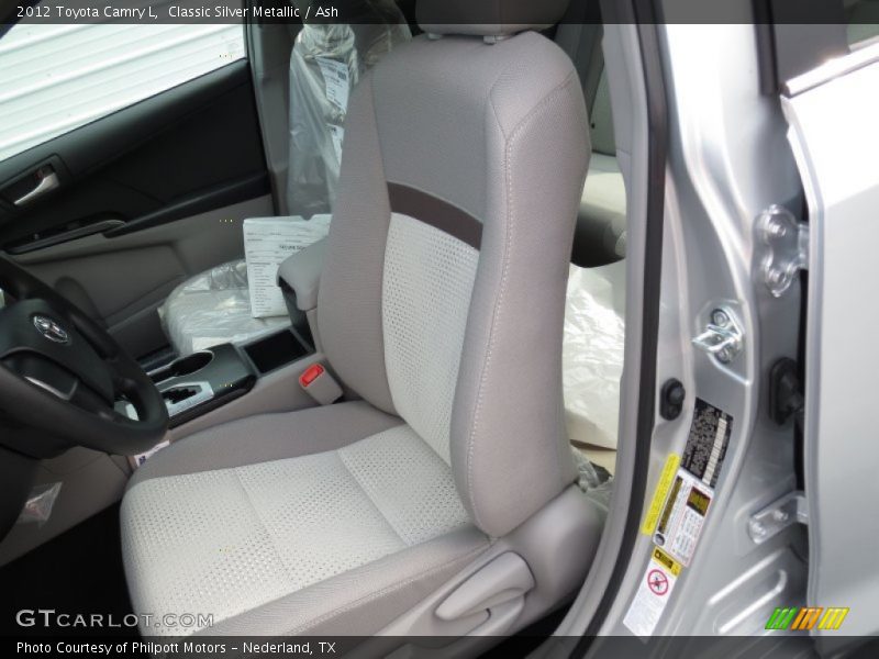 Classic Silver Metallic / Ash 2012 Toyota Camry L