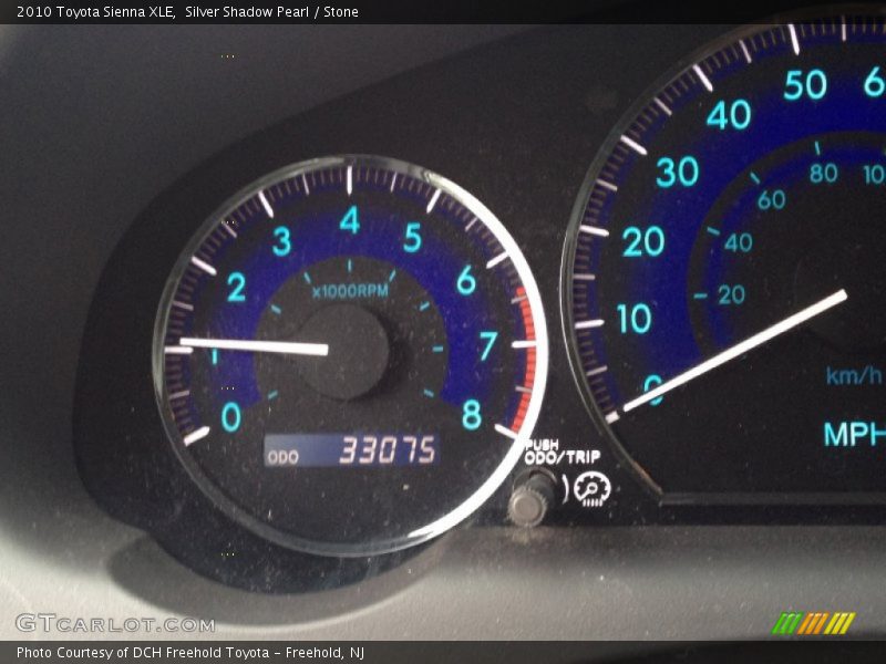 Silver Shadow Pearl / Stone 2010 Toyota Sienna XLE