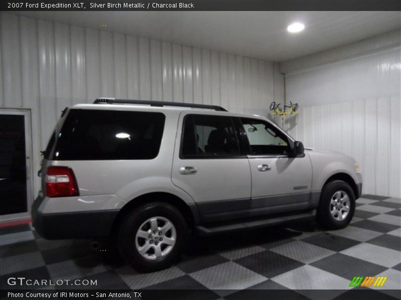 Silver Birch Metallic / Charcoal Black 2007 Ford Expedition XLT