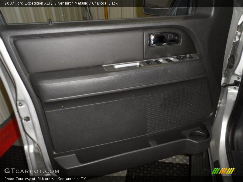 Silver Birch Metallic / Charcoal Black 2007 Ford Expedition XLT