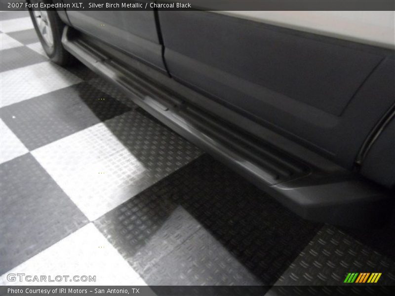 Silver Birch Metallic / Charcoal Black 2007 Ford Expedition XLT