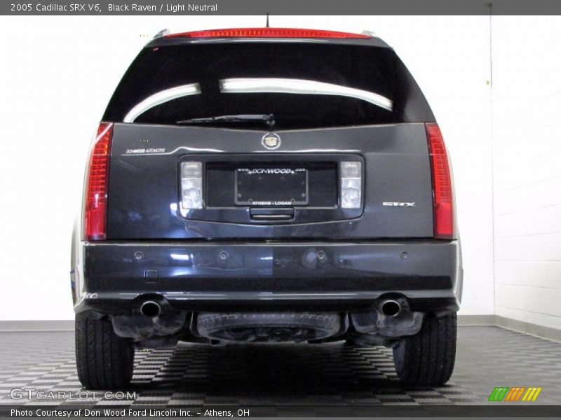 Black Raven / Light Neutral 2005 Cadillac SRX V6