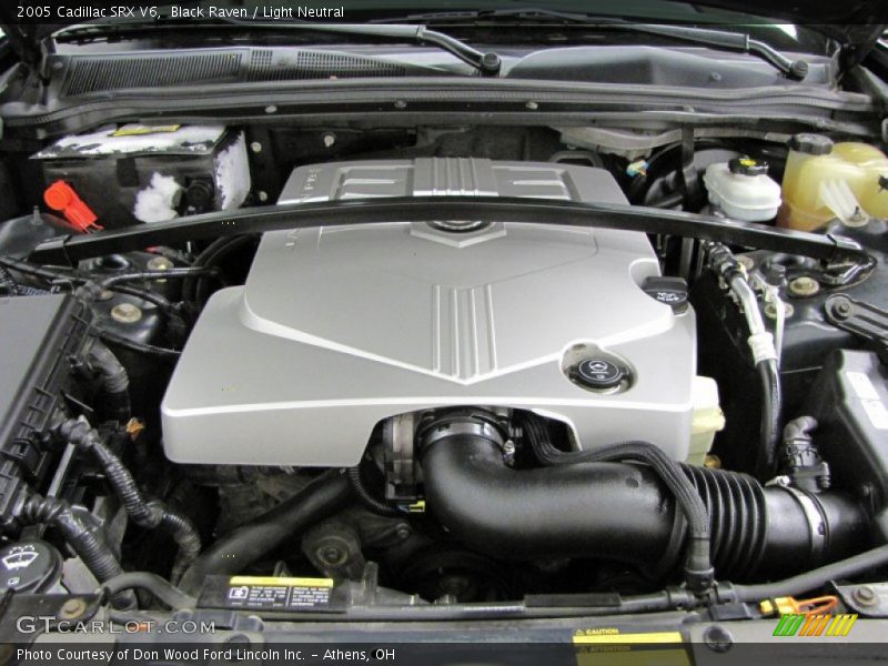 Black Raven / Light Neutral 2005 Cadillac SRX V6