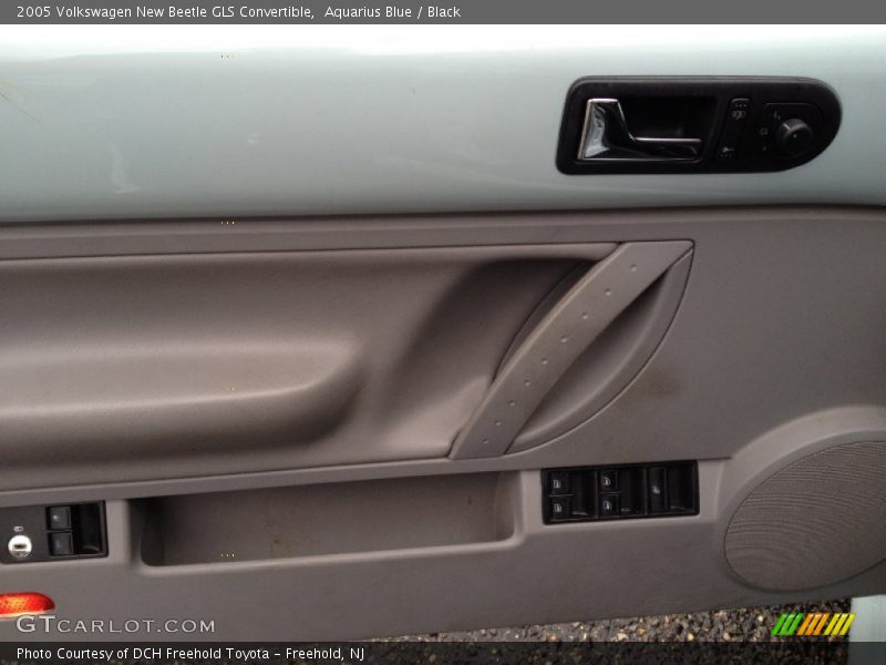 Aquarius Blue / Black 2005 Volkswagen New Beetle GLS Convertible