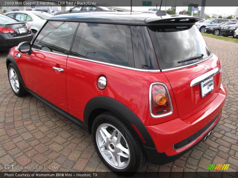 Chili Red / Black/Grey 2009 Mini Cooper S Hardtop