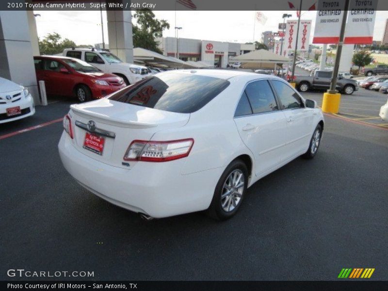 Super White / Ash Gray 2010 Toyota Camry Hybrid