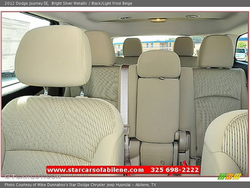 Bright Silver Metallic / Black/Light Frost Beige 2012 Dodge Journey SE