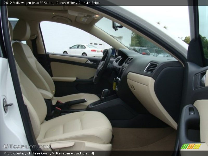 Candy White / Cornsilk Beige 2012 Volkswagen Jetta SE Sedan