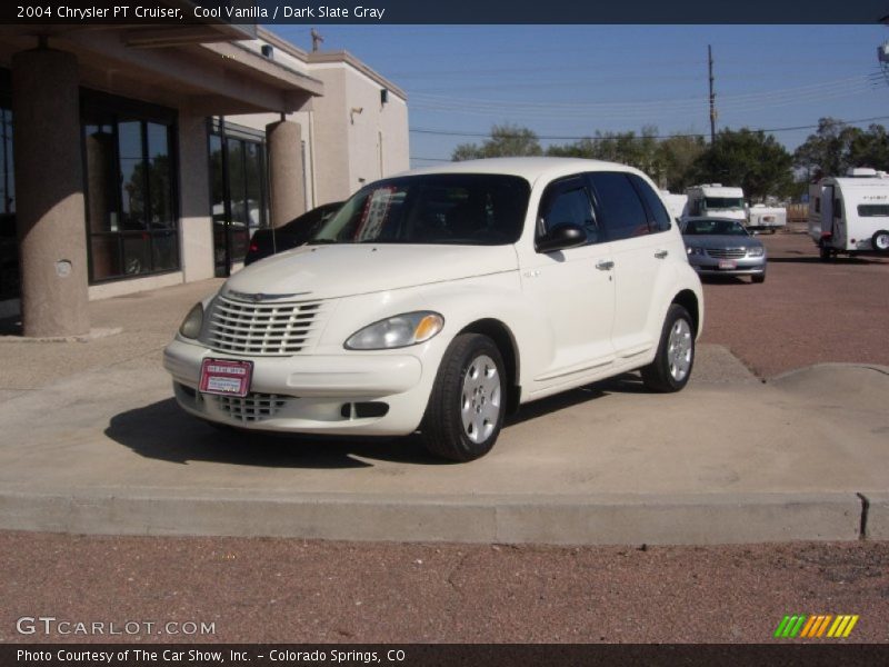Cool Vanilla / Dark Slate Gray 2004 Chrysler PT Cruiser