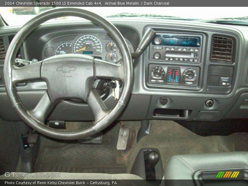 Arrival Blue Metallic / Dark Charcoal 2004 Chevrolet Silverado 1500 LS Extended Cab 4x4